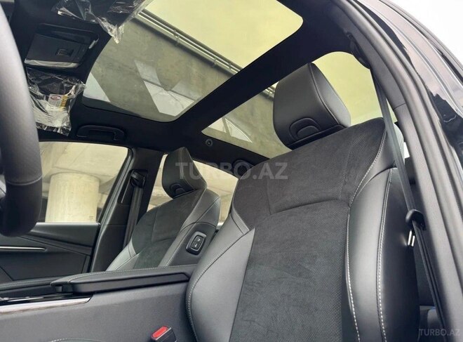 Toyota Camry-6