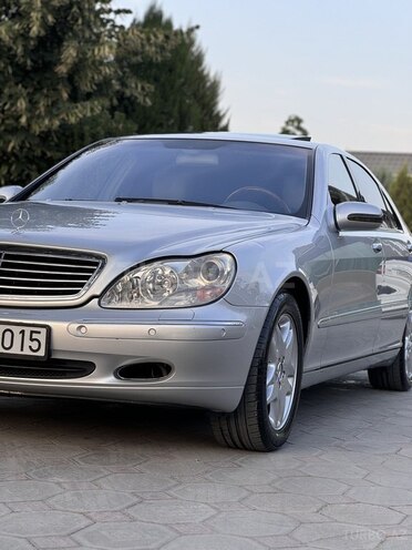 Mercedes S 320-3