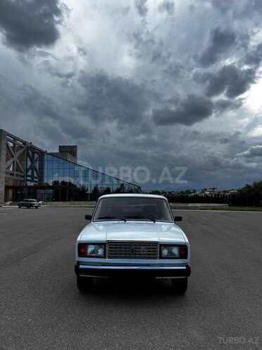 LADA (VAZ) 2107-1