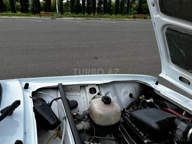 LADA (VAZ) 2107-17
