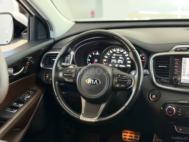 Kia Sorento-7