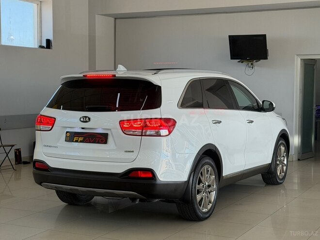 Kia Sorento-2