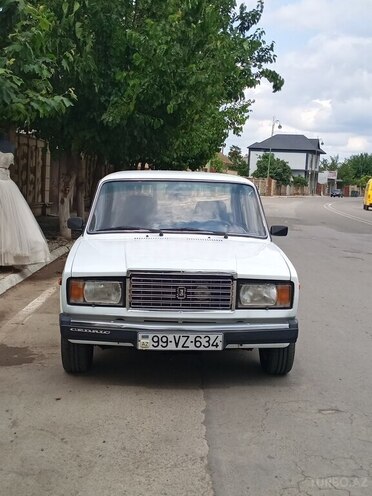 LADA (VAZ) 2107-13