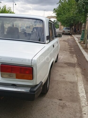 LADA (VAZ) 2107-18