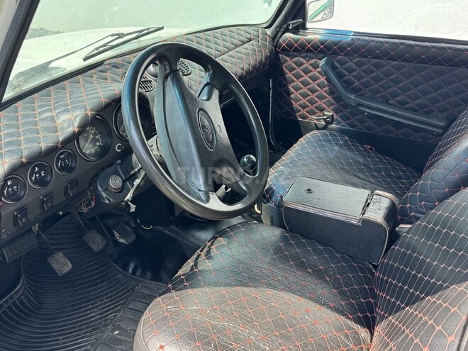 LADA (VAZ) 2106-3