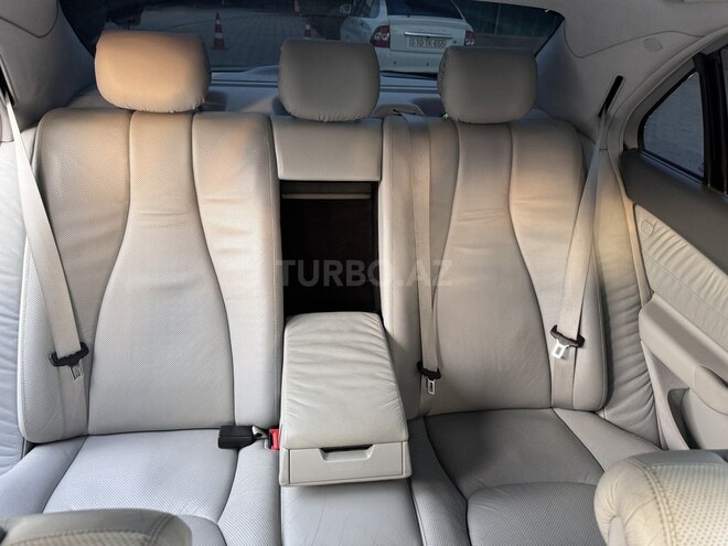 Mercedes S 320-13