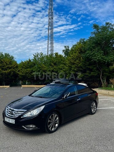Hyundai Sonata-1