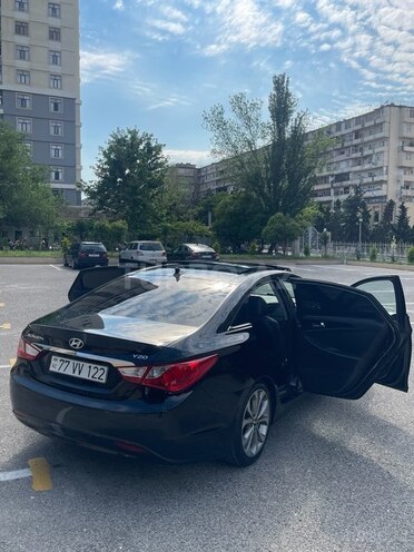 Hyundai Sonata-7