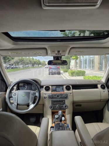 Land Rover Discovery-10