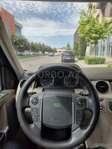 Land Rover Discovery-15