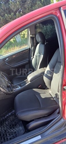 Mercedes C 200-7
