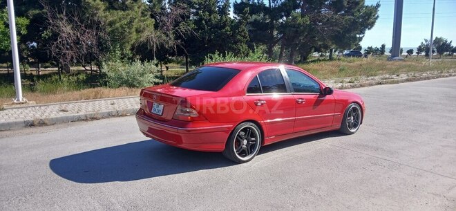 Mercedes C 200-10
