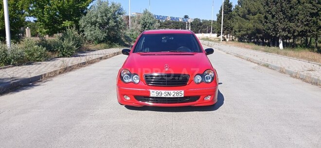 Mercedes C 200-1