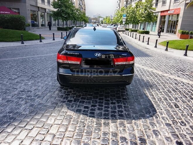 Hyundai Sonata-3