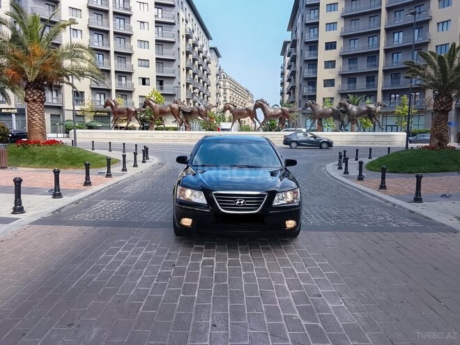 Hyundai Sonata-4