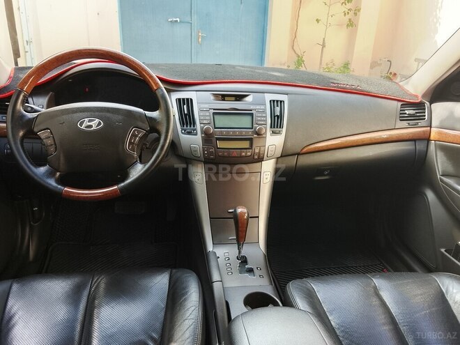Hyundai Sonata-7