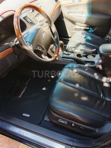 Hyundai Sonata-9