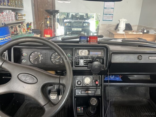 LADA (VAZ) 2107-4