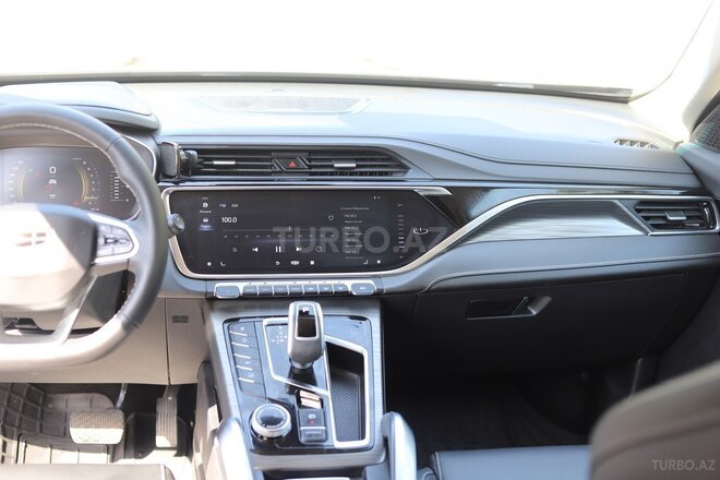 Geely Atlas Pro-6