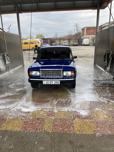 LADA (VAZ) 2107-10