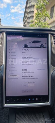 Tesla Model S-10