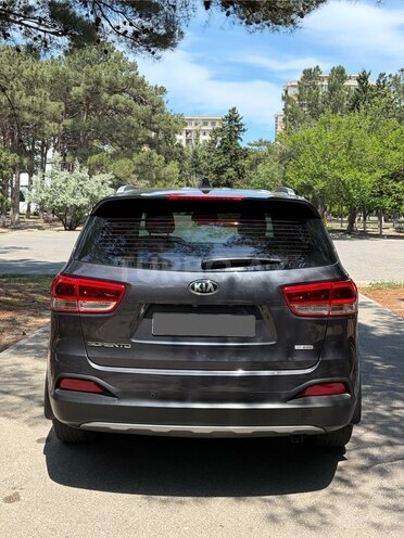 Kia Sorento-5