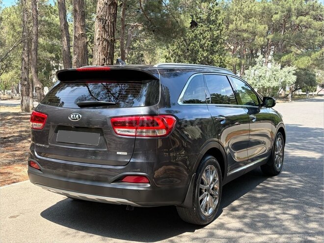 Kia Sorento-6