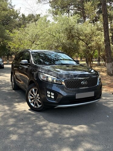 Kia Sorento-16
