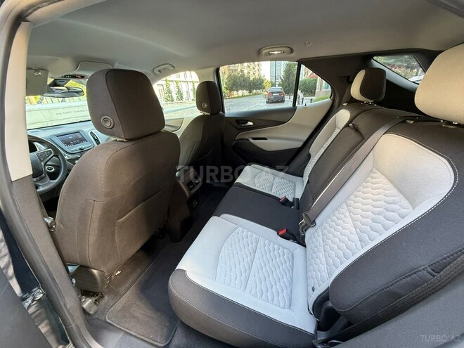 Chevrolet Equinox-8