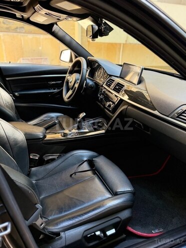 BMW 330-5