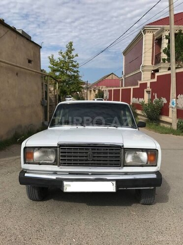 LADA (VAZ) 2107-1