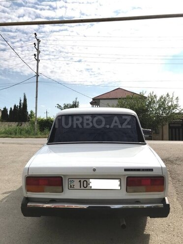 LADA (VAZ) 2107-2