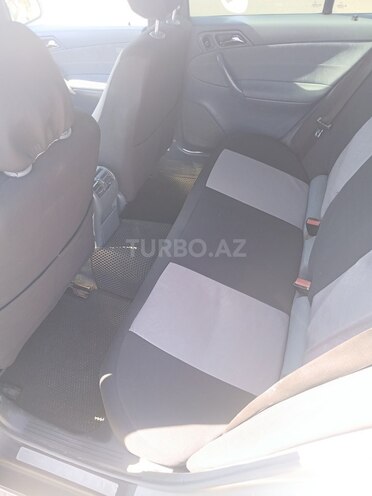 Mercedes C 200-6