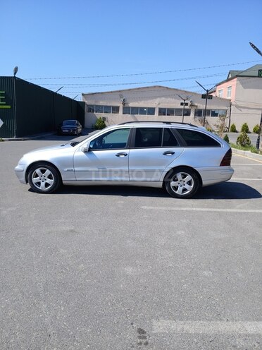 Mercedes C 200-3