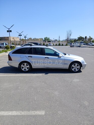 Mercedes C 200-4