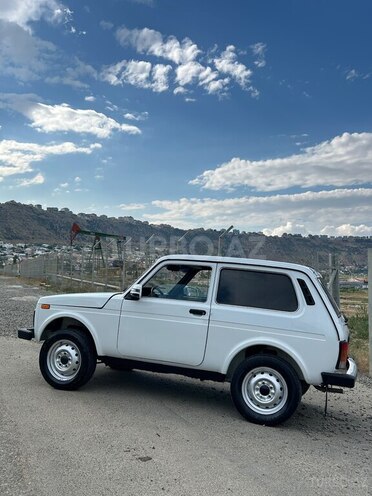 LADA (VAZ) Niva-3