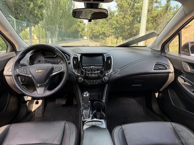 Chevrolet Cruze-5