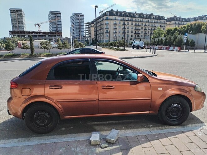 Chevrolet Lacetti-3