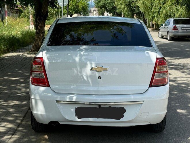 Chevrolet Cobalt-8