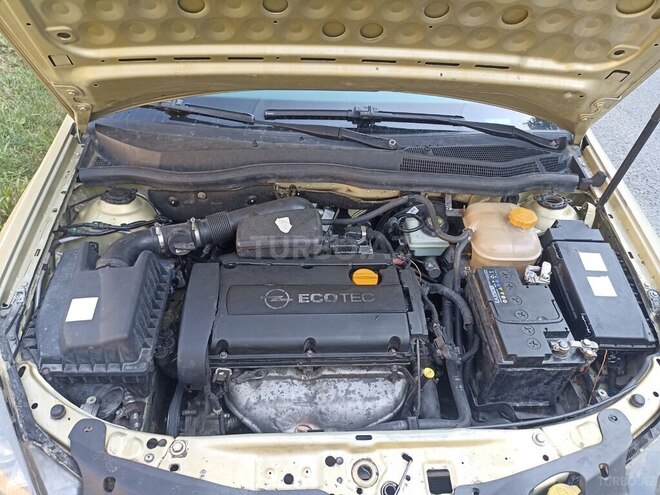 Opel Astra-6