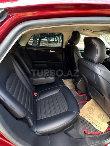 Ford Fusion (North America)-18