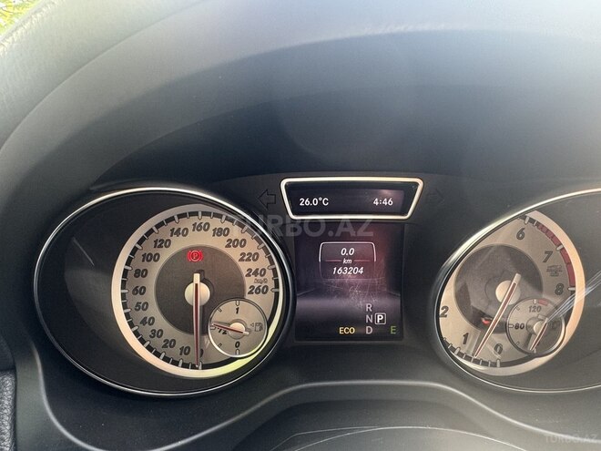 Mercedes CLA 250 4MATIC-7