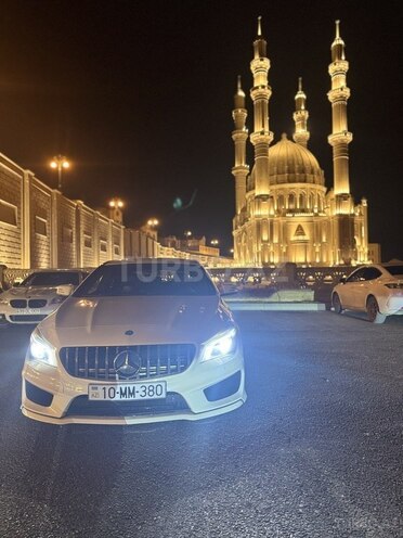 Mercedes CLA 250 4MATIC-9