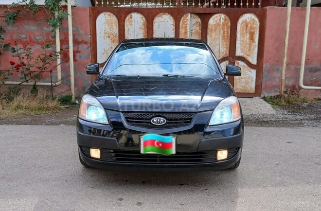 Kia Rio-2