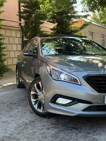 Hyundai Sonata-3