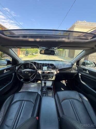 Hyundai Sonata-10