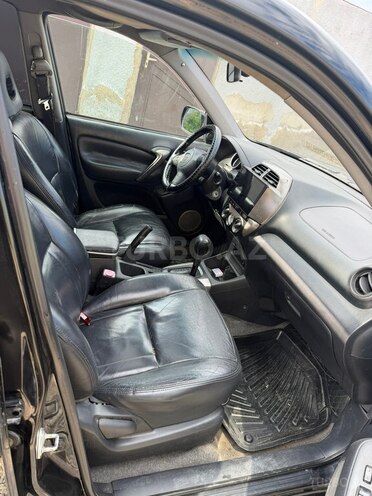 Toyota RAV4-2