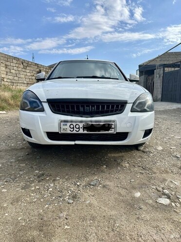 LADA (VAZ) Priora-1