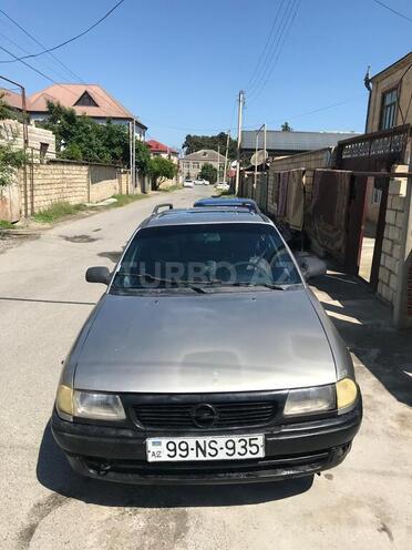 Opel Astra-1