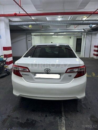 Toyota Camry-2